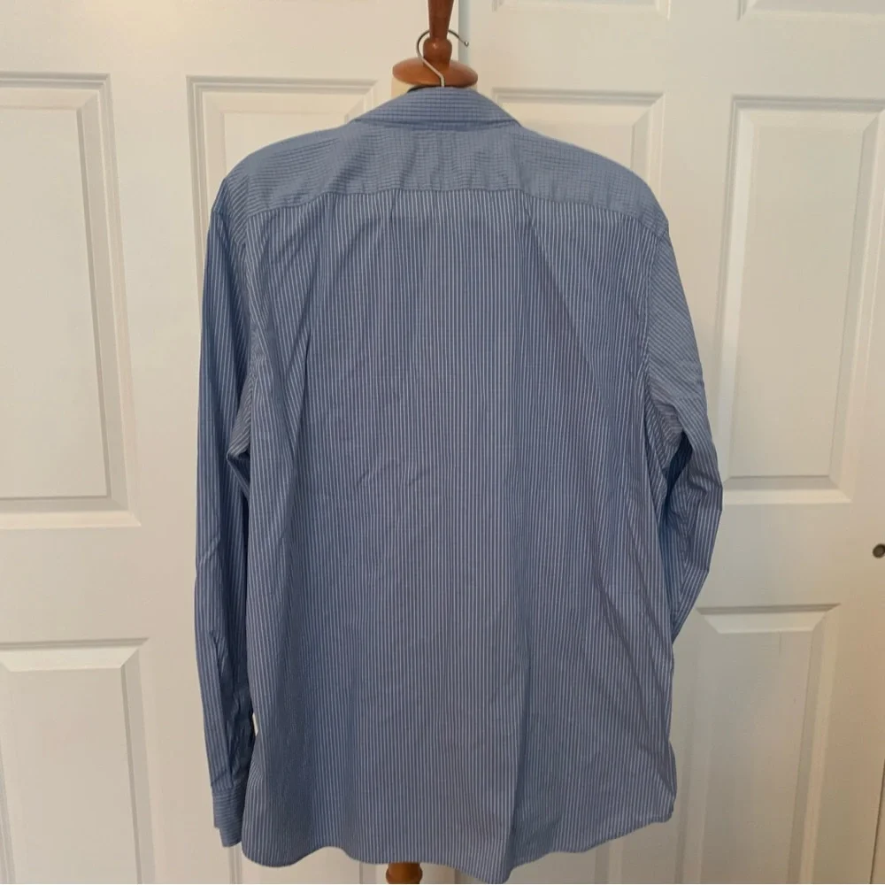 Banana Republic Men’s Slim Fit Blue Dress Shirt